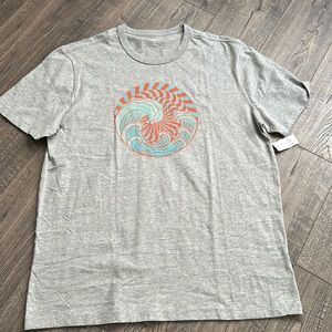 Nwt gap men’s t shirt